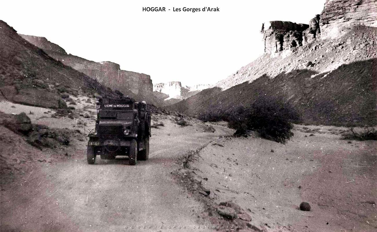 Hoggar - Les Gorges d'Arak.jpg